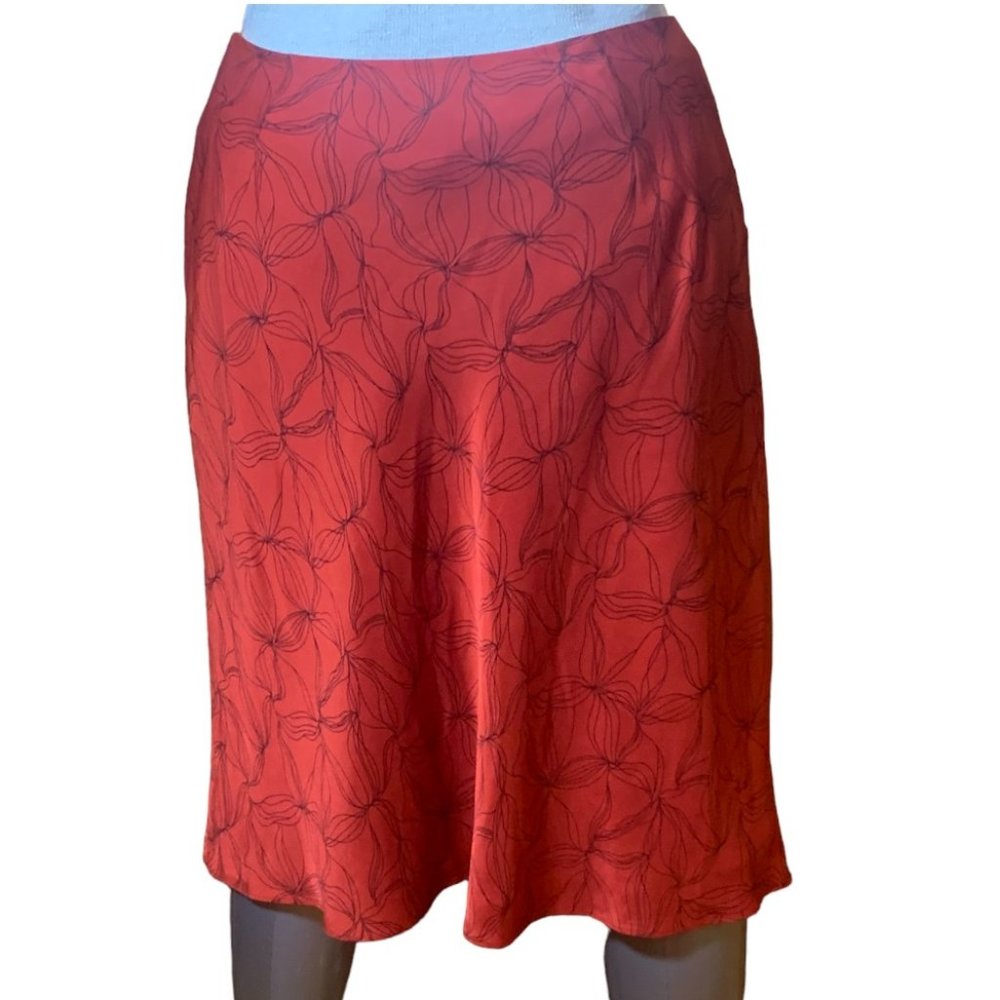 ANN TAYLOR Loft Silk Skirt - Picture 2 of 4